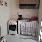 Caminho Da Praia - Casa E Kitnet